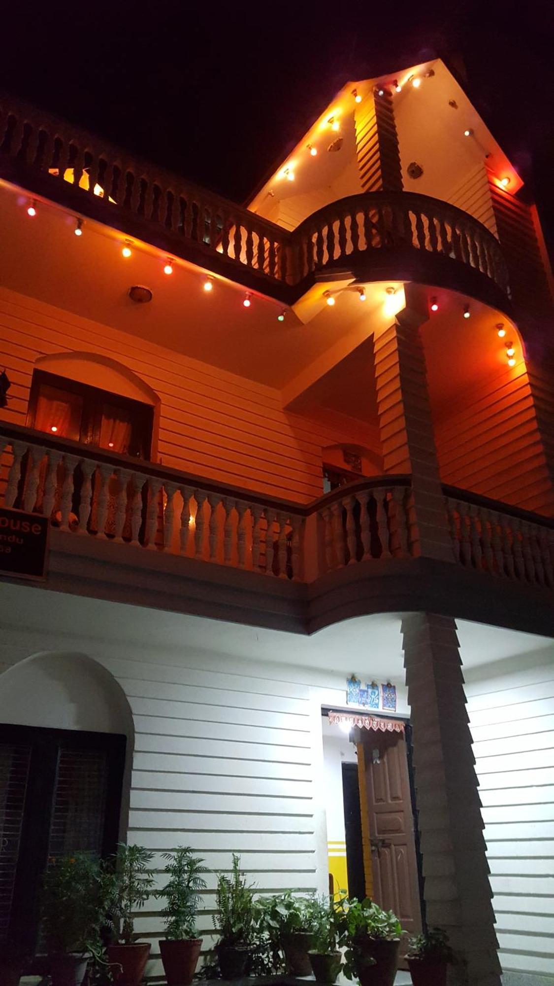 Bnb Royal Tourist House Katmandu Eksteriør bilde