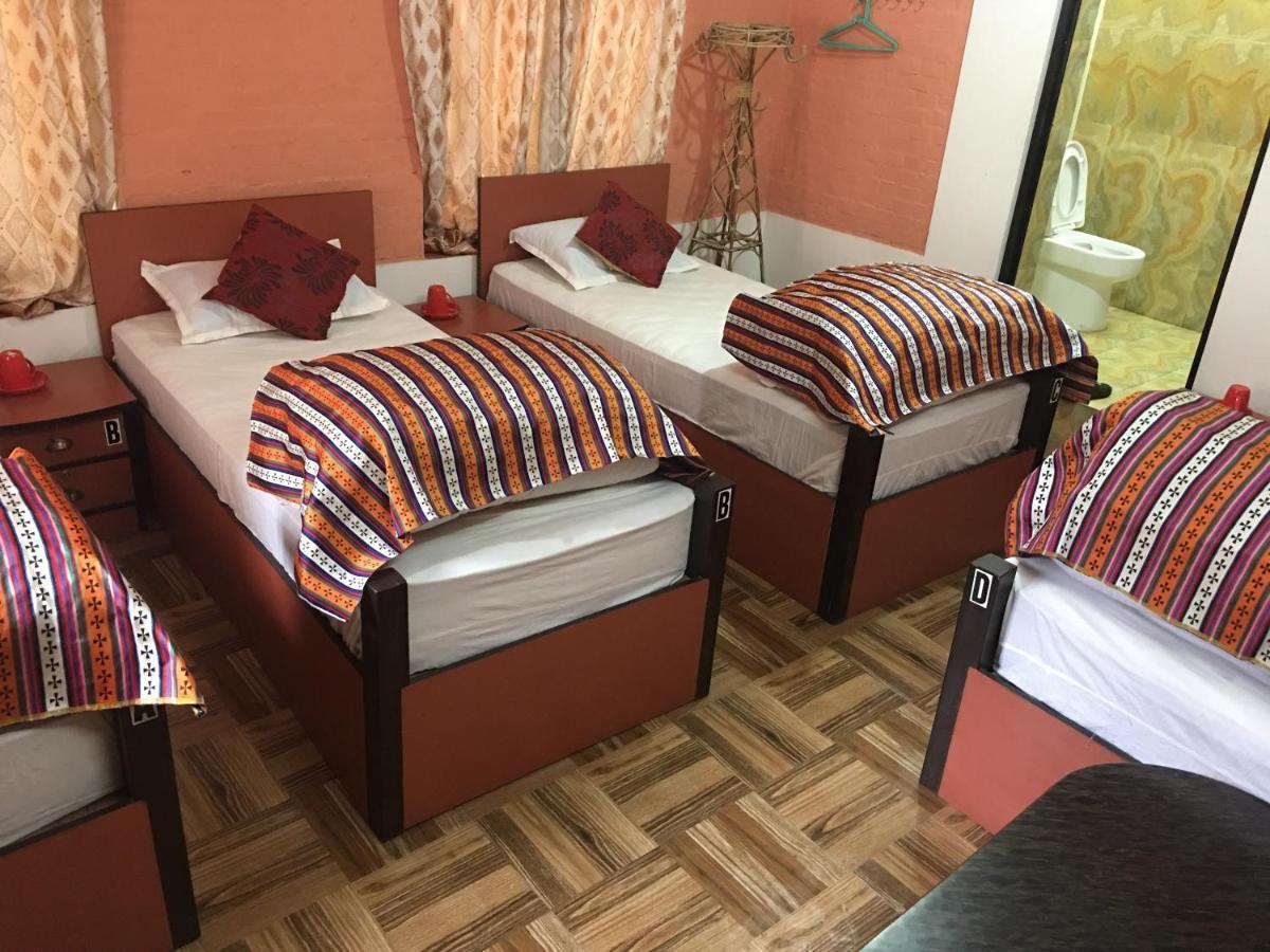 Bnb Royal Tourist House Katmandu Eksteriør bilde